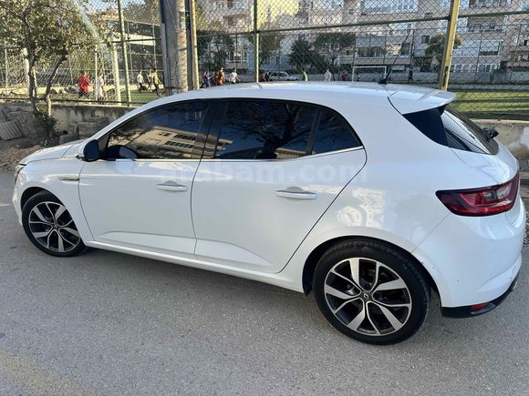 Sahibinden Icon paket 116.000 km ‘de  tertemiz 