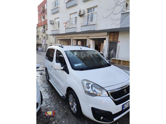 Sahibinden Peugeot Partner 1.6 HDI Active 2017 Model  159.800 km