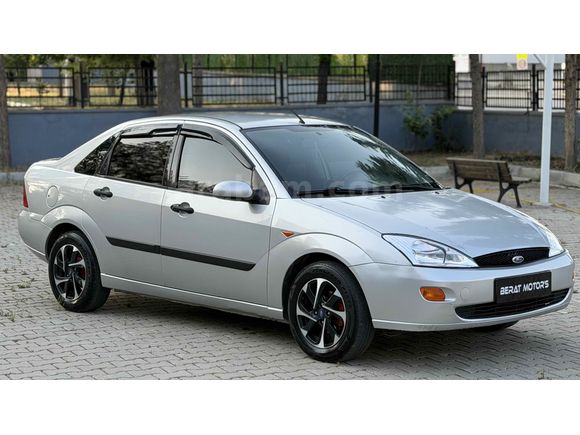 Galeriden Ford Focus 1.6 Ambiente 2001 Model Kütahya