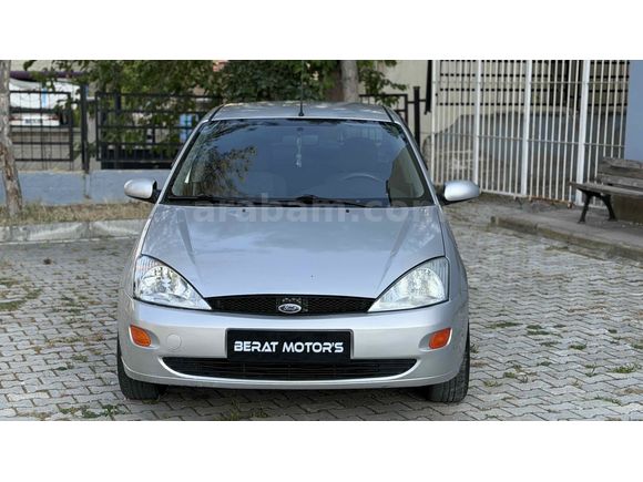 Galeriden Ford Focus 1.6 Ambiente 2001 Model Kütahya