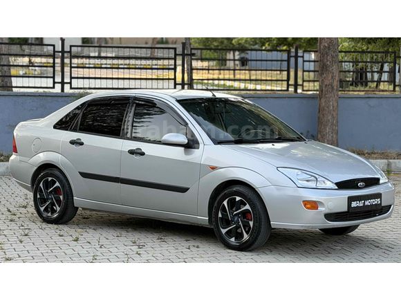 Galeriden Ford Focus 1.6 Ambiente 2001 Model Kütahya