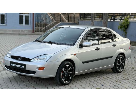 Galeriden Ford Focus 1.6 Ambiente 2001 Model Kütahya