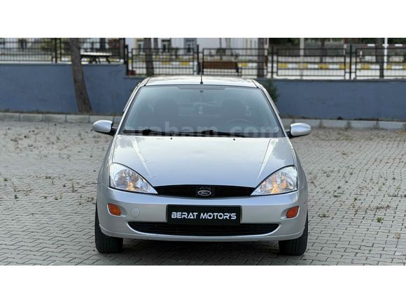 Galeriden Ford Focus 1.6 Ambiente 2001 Model Kütahya
