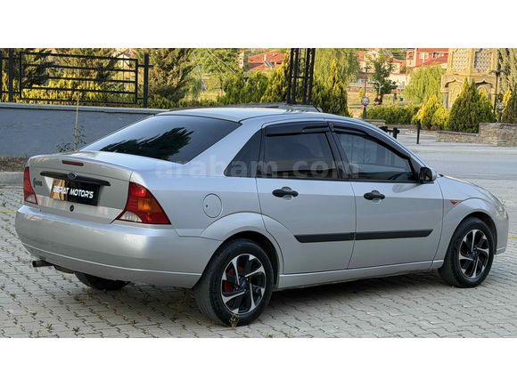 Galeriden Ford Focus 1.6 Ambiente 2001 Model Kütahya