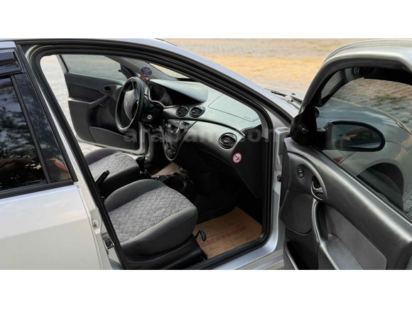 Galeriden Ford Focus 1.6 Ambiente 2001 Model Kütahya