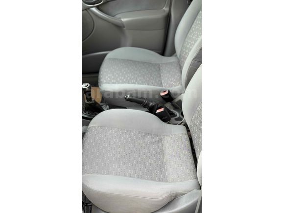 Galeriden Ford Focus 1.6 Comfort 2002 Model Kütahya