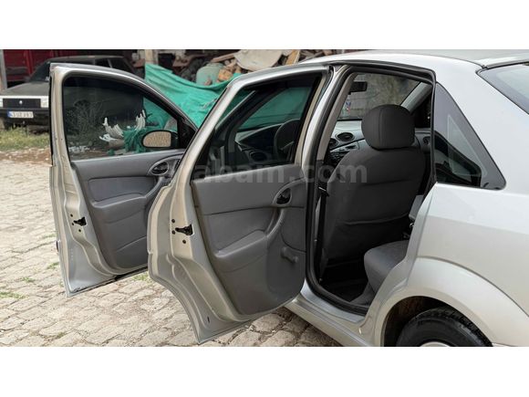 Galeriden Ford Focus 1.6 Comfort 2002 Model Kütahya