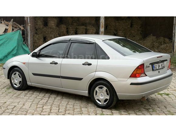 Galeriden Ford Focus 1.6 Comfort 2002 Model Kütahya