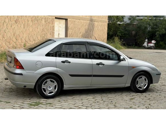 Galeriden Ford Focus 1.6 Comfort 2002 Model Kütahya