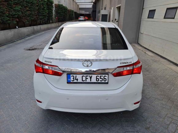 Sahibinden Toyota Corolla 1.4 D-4D Premium 2015 Model 