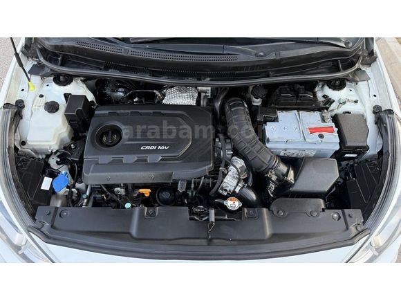 Sahibinden Hyundai Accent Blue 1.6 CRDI Mode Plus 2017 trafige cıkışlı