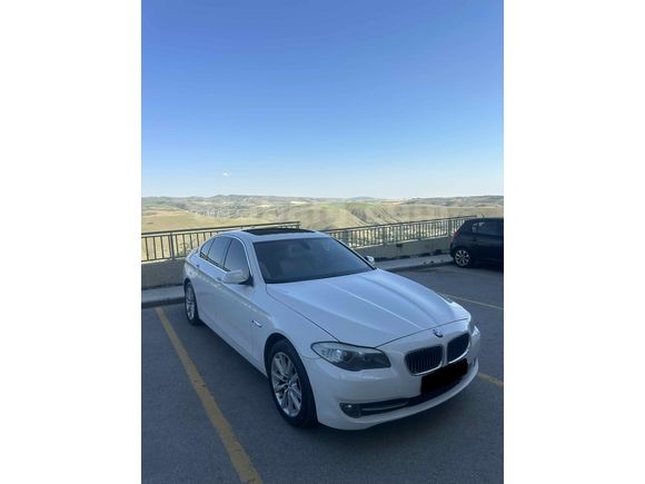 Bmw 520d tek parça boyalı harici hatasız