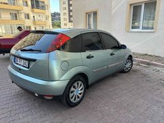 Sahibinden Ford Focus 1.6 ambiante 2000 Model  316.000 km Yeşil