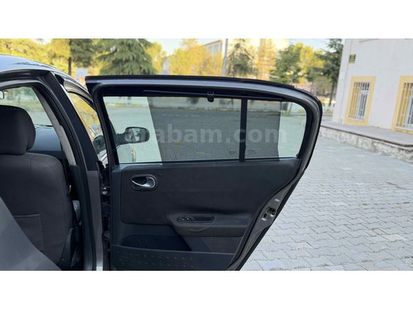 Galeriden Renault Megane 1.6 Dynamique 2005 Model Kütahya