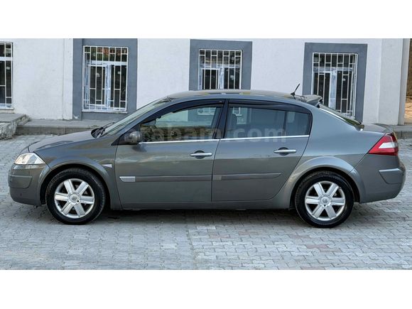 Galeriden Renault Megane 1.6 Dynamique 2005 Model Kütahya