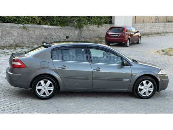 Galeriden Renault Megane 1.6 Dynamique 2005 Model Kütahya