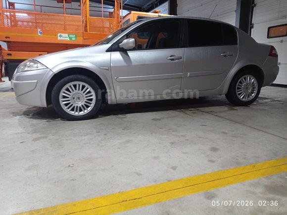 Sahibinden Renault Megane 1.5 dCi Expression 2008 Model  207.500 km Gri