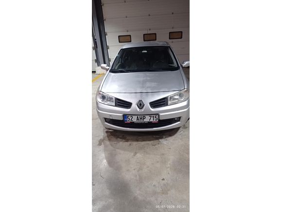 Sahibinden Renault Megane 1.5 dCi Expression 2008 Model  207.500 km Gri