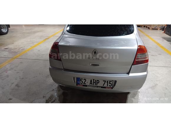 Sahibinden Renault Megane 1.5 dCi Expression 2008 Model  207.500 km Gri
