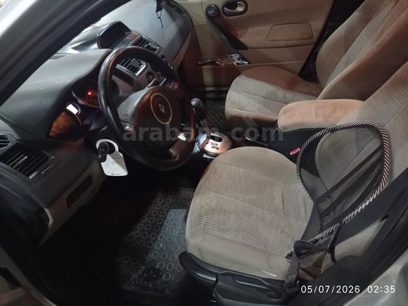 Sahibinden Renault Megane 1.5 dCi Expression 2008 Model  207.500 km Gri
