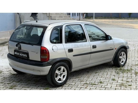 Galeriden Opel Corsa 1.4 GLS 2000 Model Kütahya