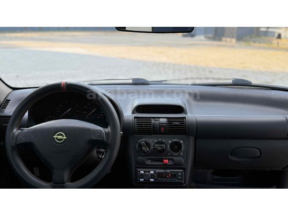 Galeriden Opel Corsa 1.4 GLS 2000 Model Kütahya