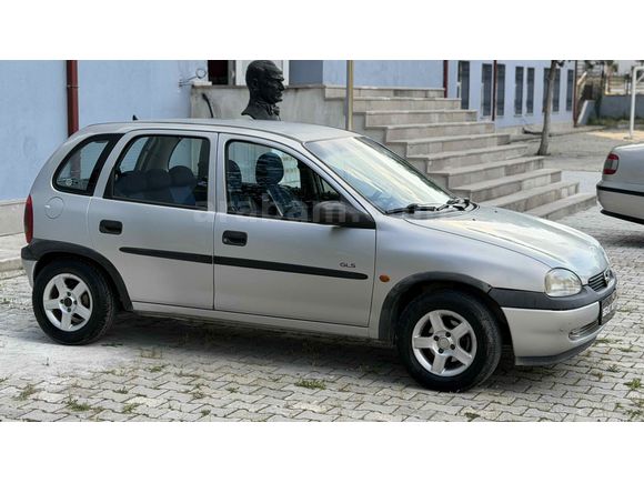 Galeriden Opel Corsa 1.4 GLS 2000 Model Kütahya