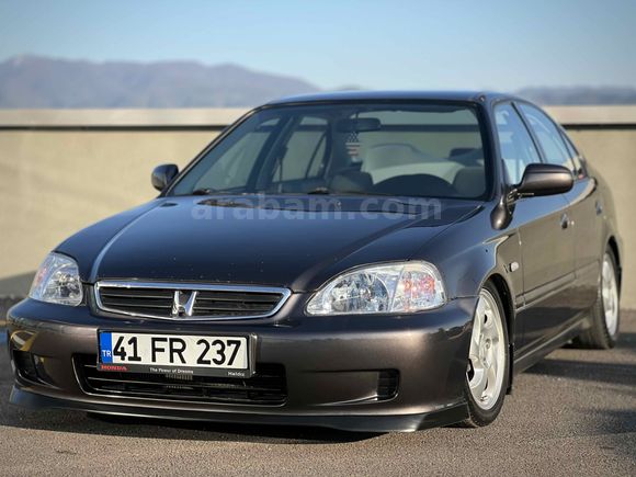 Sahibinden Honda Civic 1.4 i S 2000 Model 