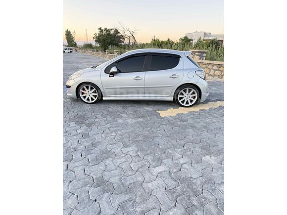 Bakımlı 207 1.6 HDİ 
