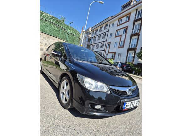 Sahibinden Honda Civic 1.6i VTEC Premium 2009 Model