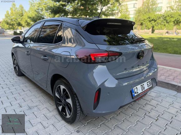 2023 OPEL CORSA-E GS CAM TAVAN HATASIZ BOYASIZ DEĞİŞENSİZ 45 KM