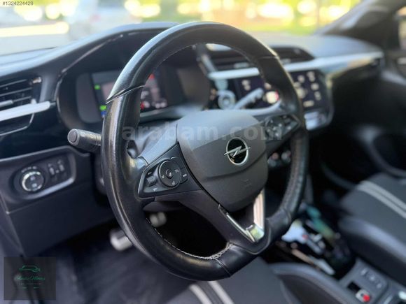 2023 OPEL CORSA-E GS CAM TAVAN HATASIZ BOYASIZ DEĞİŞENSİZ 45 KM