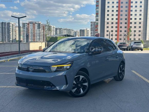 BORA MOTORS // 2025 CORSA / ELEKTRİKLİ / HATASIZ / CAM TAVAN /