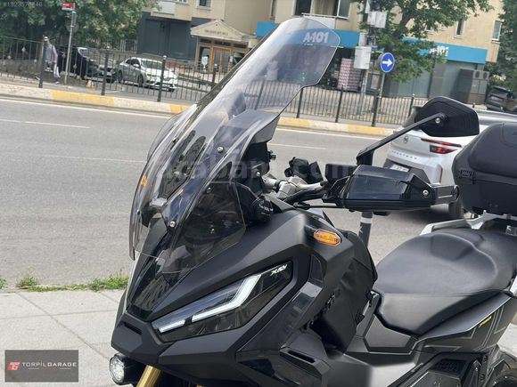 TORPİL GARAGE-2023 HONDA X-ADV 750