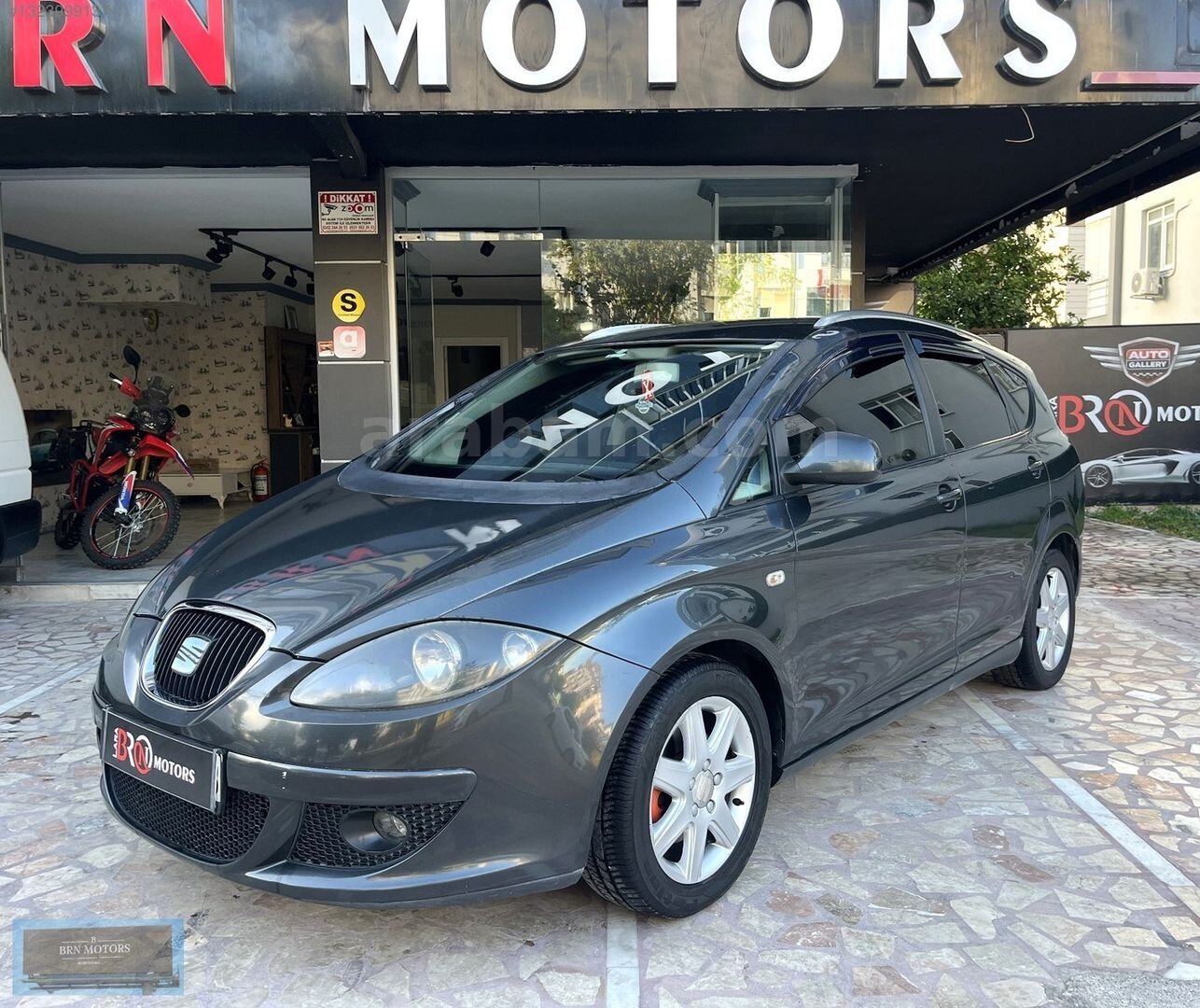 Galeriden Seat Altea 1.4 TSI Style XL 2008 Model Antalya 266.000 km Füme 5