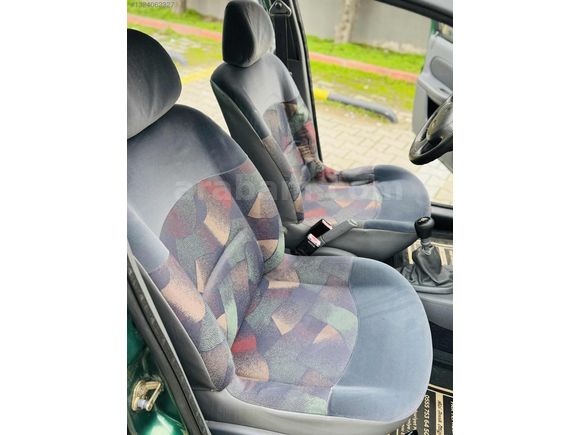 1998 MODEL 1.4 RTA CLIO TEK DEĞİŞENLİ