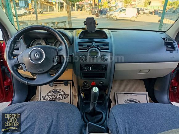 EDREMİT AUTOCENTERDAN 2007 MEGANE 1.5DCİ EXPRESSİON KARTA12TAKST
