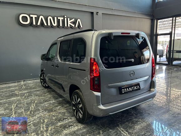 2025_COMBO 1.5 D ULTIMATE_CAM TAVAN_HATASIZ BOYASIZ_42.000KM