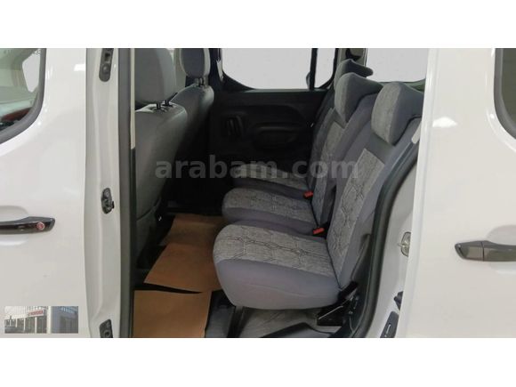 TOYOTA PLAZA TOYMAR'DAN OPEL COMBO 1.5 D ULTIMATE