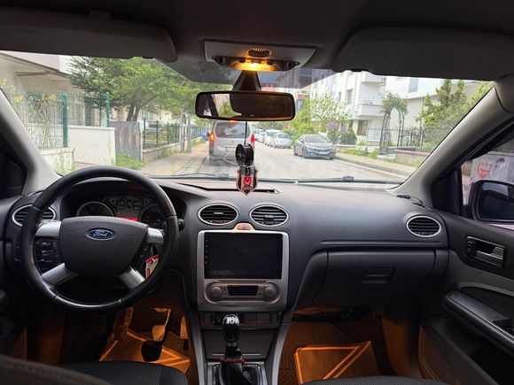 Sahibinden Ford Focus 1.6 Ti-VCT Titanium 2011 Model 