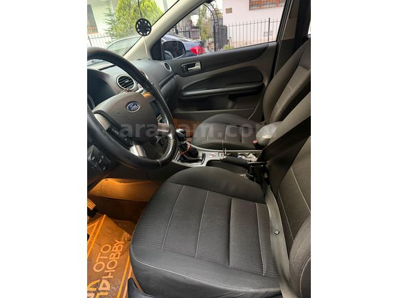 Sahibinden Ford Focus 1.6 Ti-VCT Titanium 2011 Model 