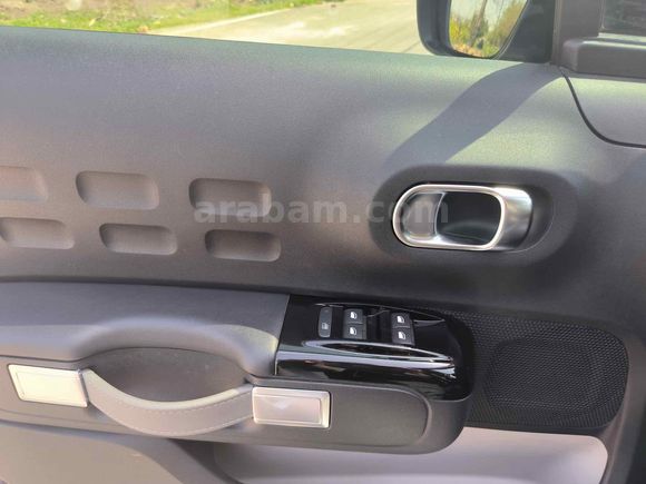 Sahibinden Citroen C3 1.2 PureTech Feel 2021 Model 