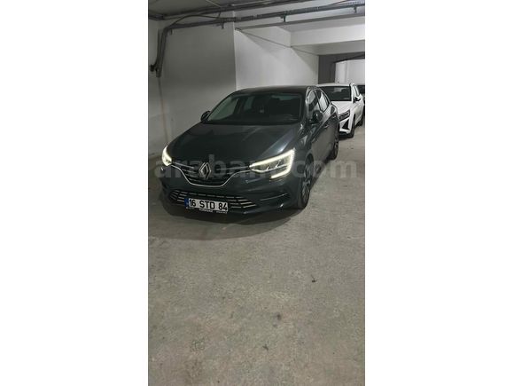 Sahibinden Renault Megane 1.3 TCe Icon 2023 Model Bursa 45.000 km Gri (titanyum)