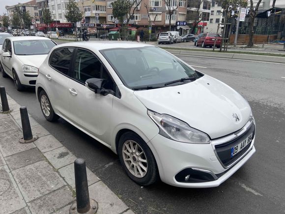 Sahibinden Peugeot 208 1.2 PureTech Active 2018 Model 