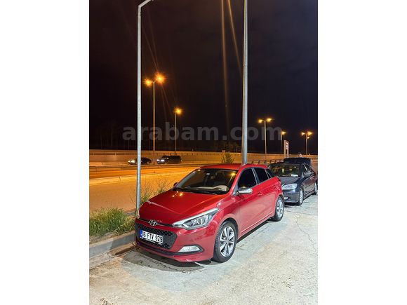 Sahibinden Hyundai i20 1.2 MPI Style 2015 Model 