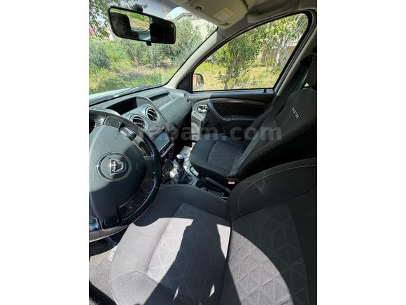 Duster 2015  1.5 dCi 4X4 Laureate