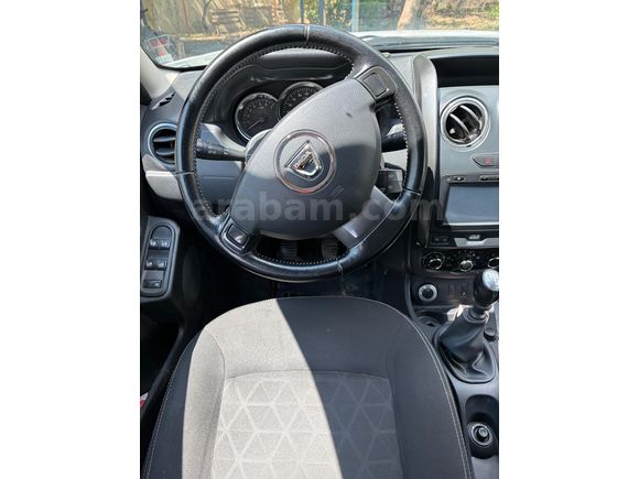 Duster 2015  1.5 dCi 4X4 Laureate