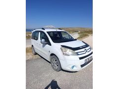 Sahibinden Citroen Berlingo 1.6 HDi SX 2011 Model  190.000 km Beyaz