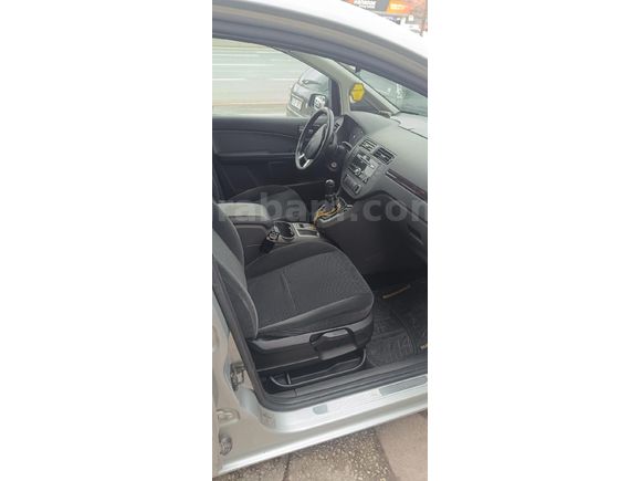 Sahibinden Ford C-Max 1.6 Ghia 2005 Model