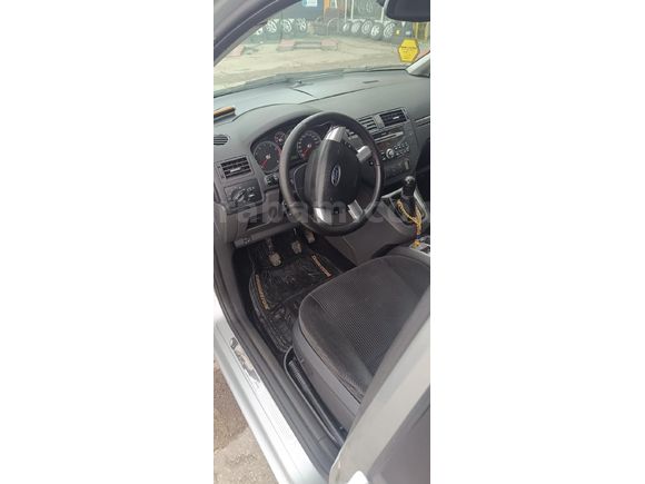 Sahibinden Ford C-Max 1.6 Ghia 2005 Model